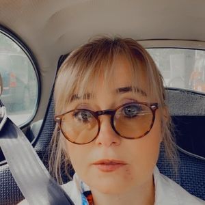 Meet your Posher, Sylvia